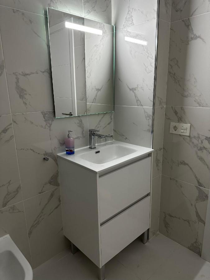Magnificent And New Apartment In Playa San Juan Гиа-де-Исора Экстерьер фото